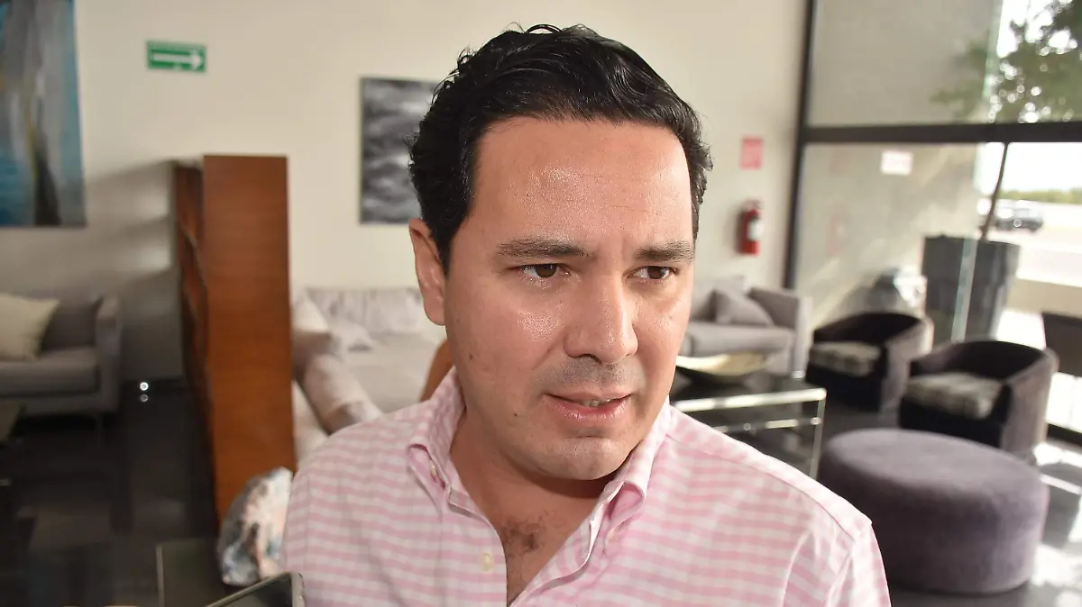Dip. Gerardo Aguado (3)