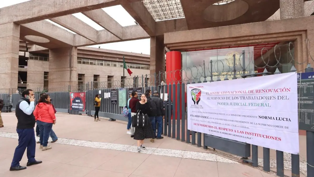 Ordenan a Sheinbaum y al DOF eliminar publicación de la reforma judicial