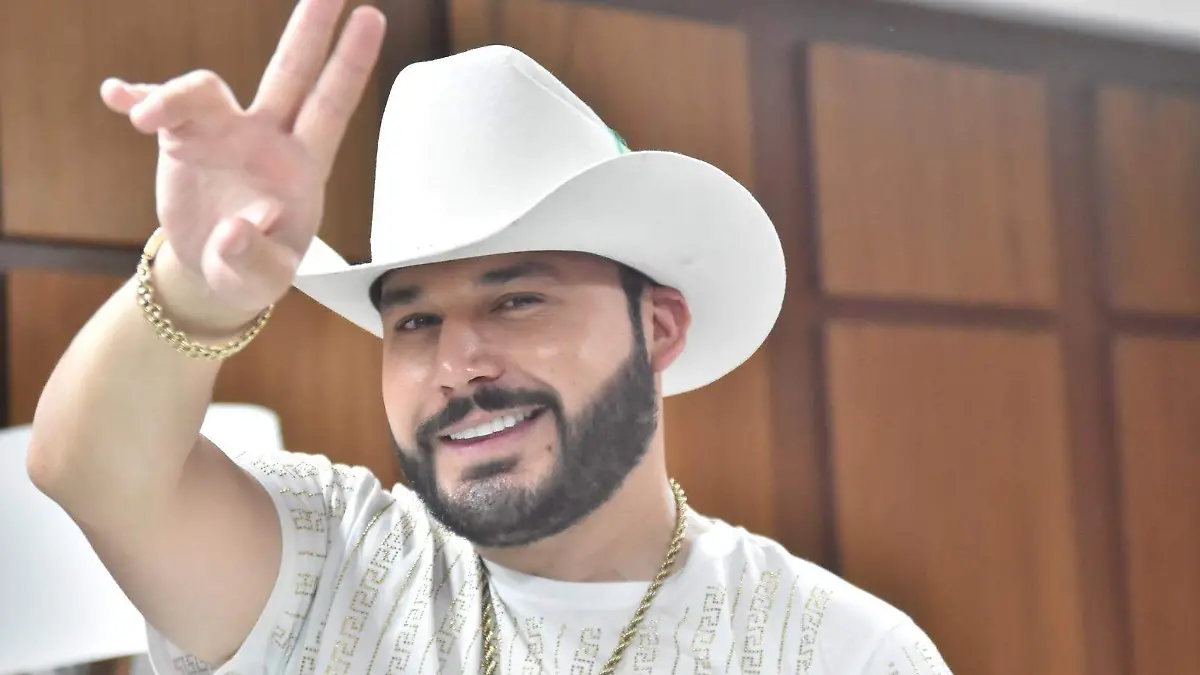 Saúl El Jaguar anuncia nuevo EP Mágicos Besitos  (1)
