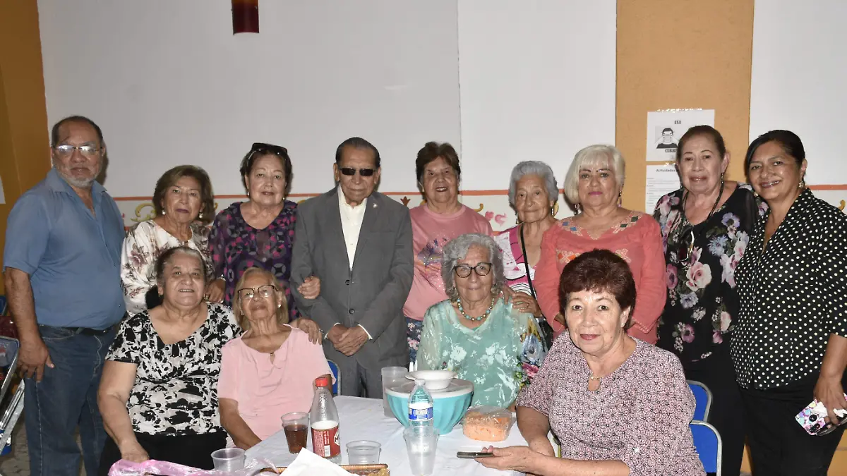 Amigos-y-compañeros