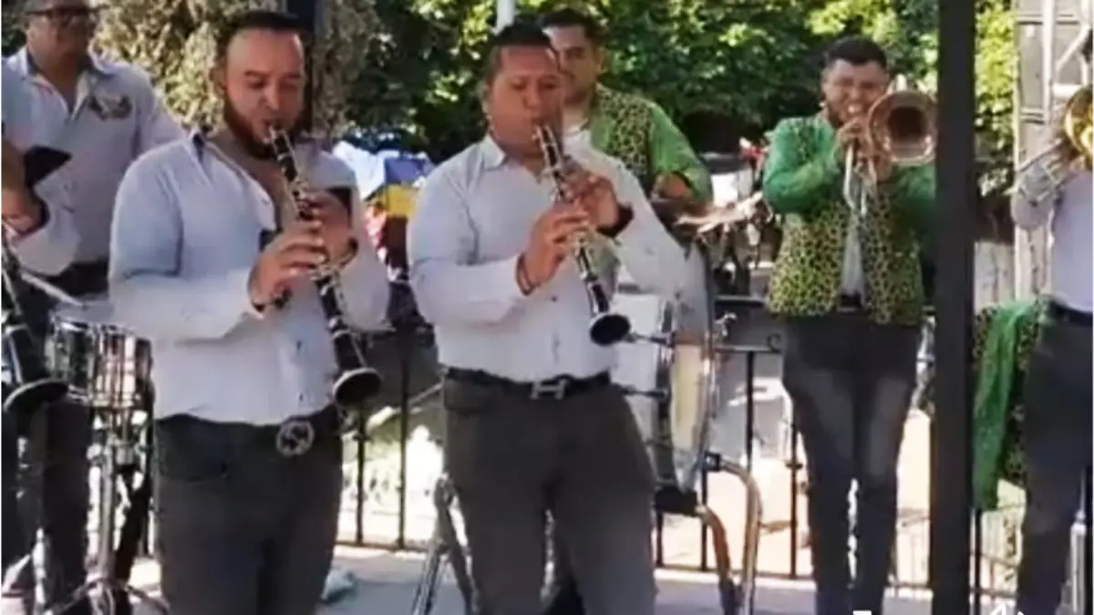 banda-arenal