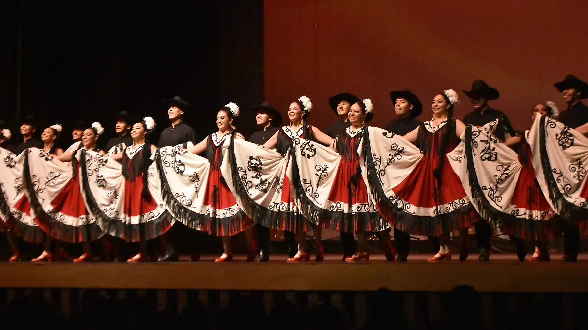 Ballet Tecnologico de Celaya (4)