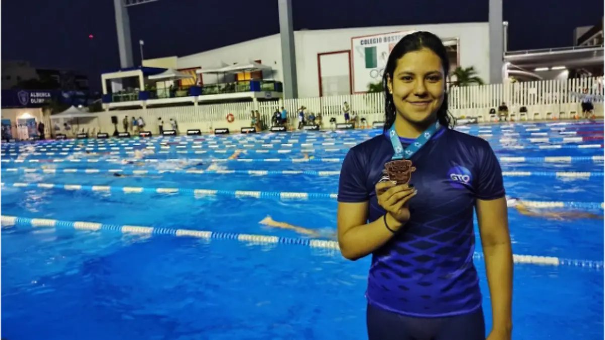 Gisela-gana-medalla