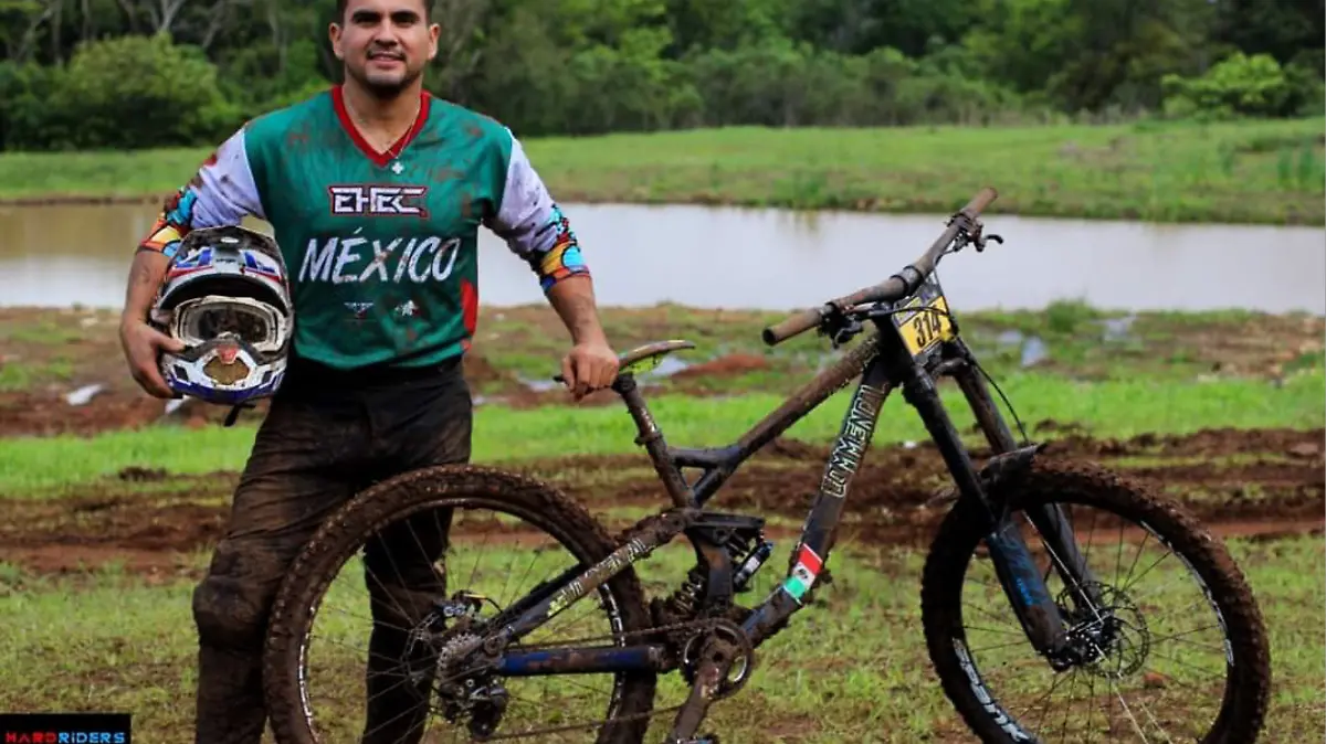 Edgar-castrto-downhill
