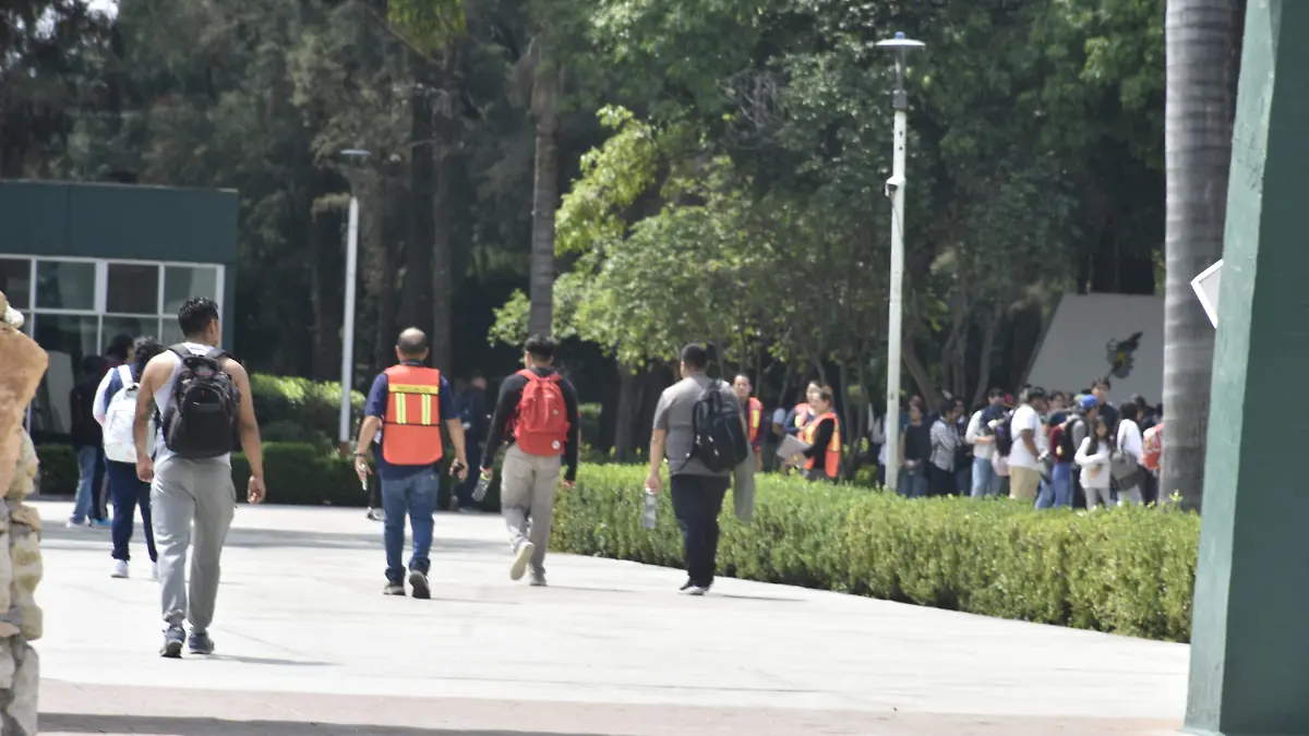 El-simulacro-comenzó