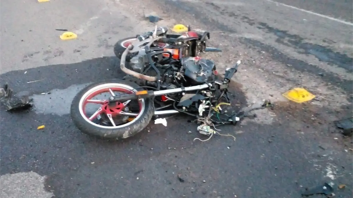 atropellan-a-moticiclista