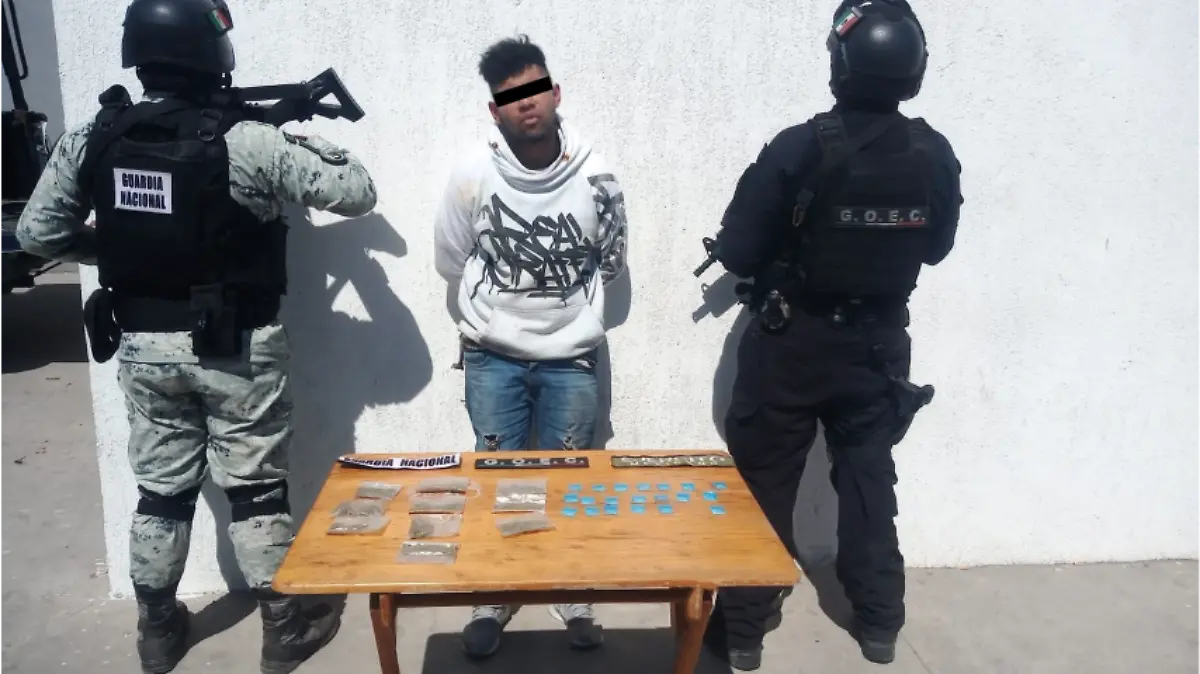 sujeto-con-droga-dealer-narcomenudista