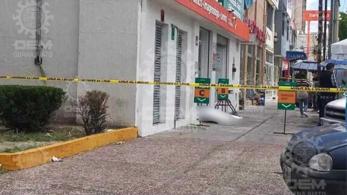 Muere-joven-frente-a-salud-digna