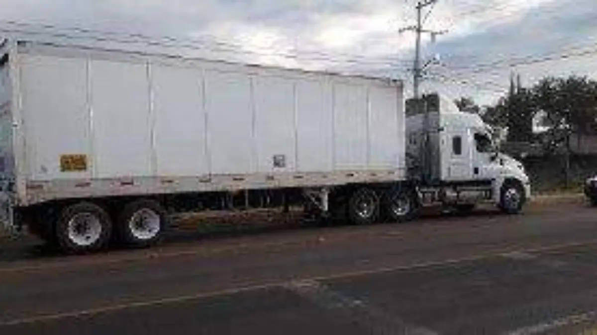 ambos vehiculos fueorn asegurados 01