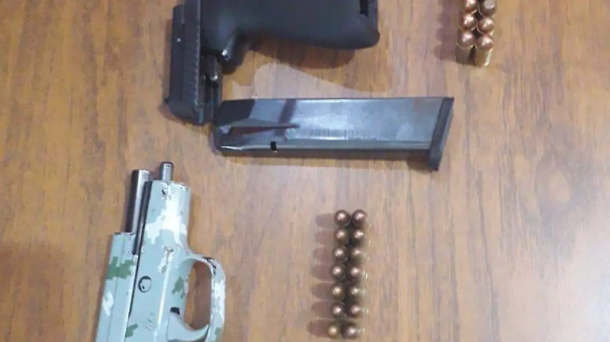 las armas y cartuchos fueorn asegurados