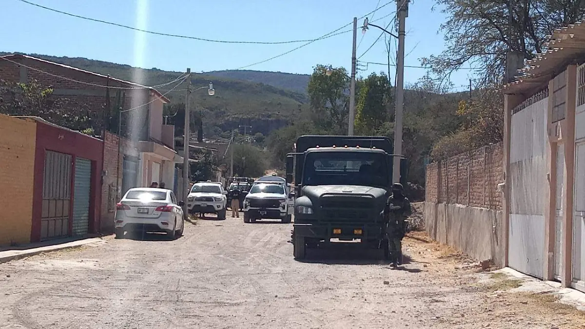 Asesinan a joven en el Rejalgar 1