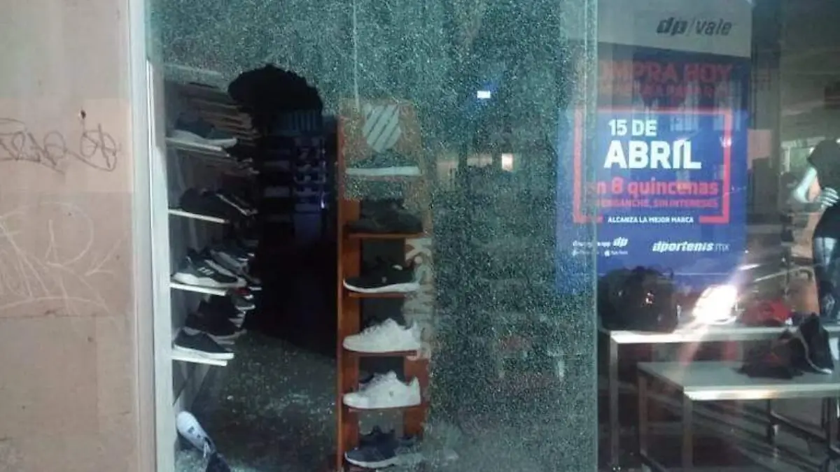 los cristales de la tienda