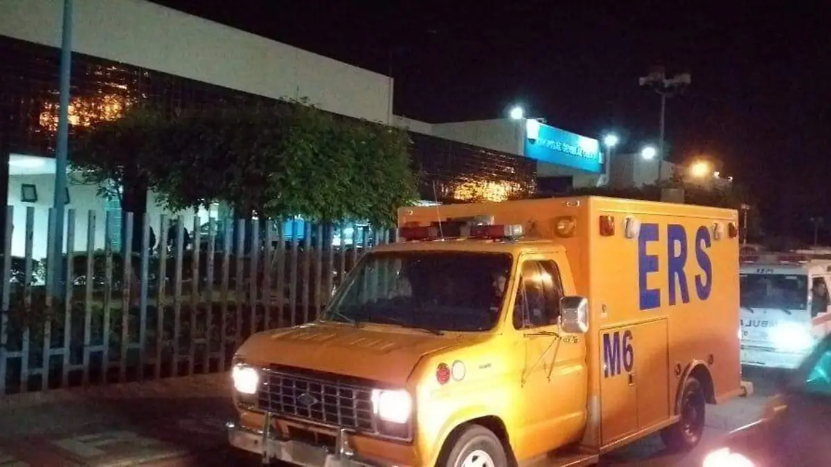 la mujer fue llevada al Hospital