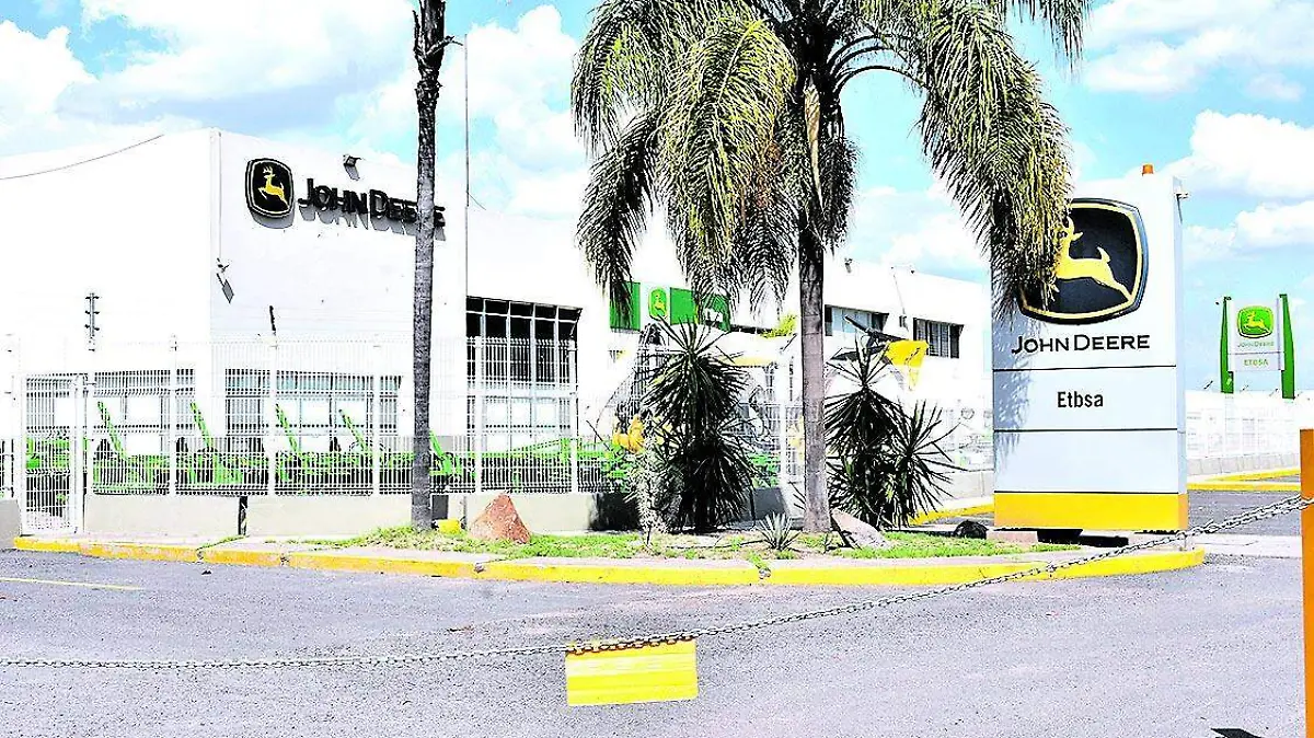    Jhon Deere (1)