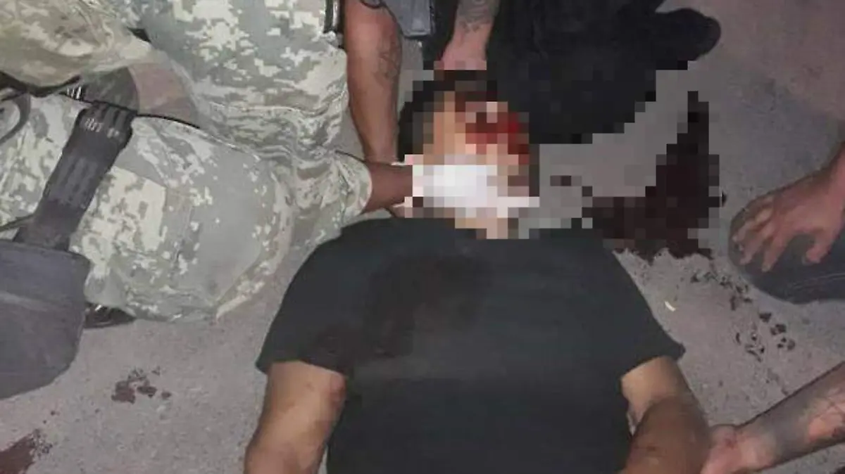 el hombre  fue auxiliado por paramedicos ok