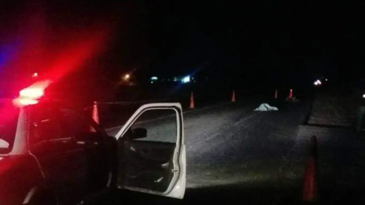 el cuepro queod sobre al cita asfaltica ok