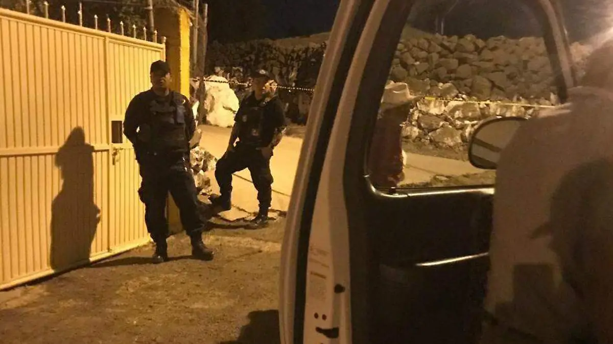 el area fue acordonada por policias ok