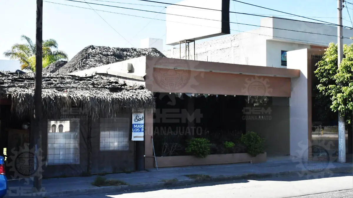 atacan-a-balazos-negocios-cortazar