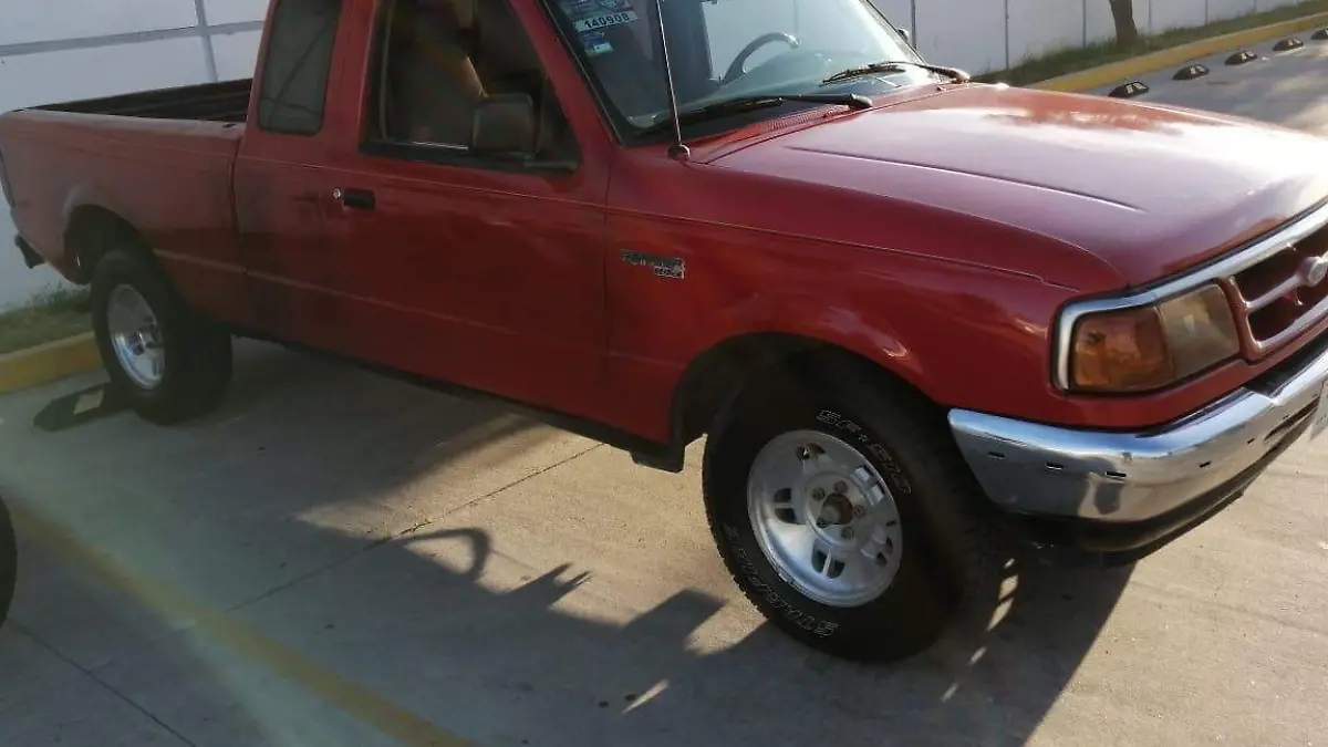 ambos vehiculos  fueorn asegurados