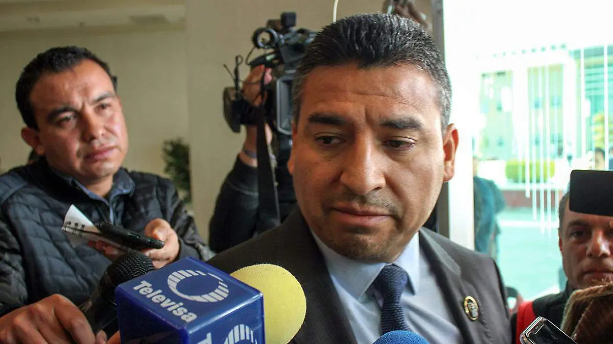 GUANAJUATO.- CONTINÃAN INVESTIGACIONES EN BAR DE CELAYA (1)