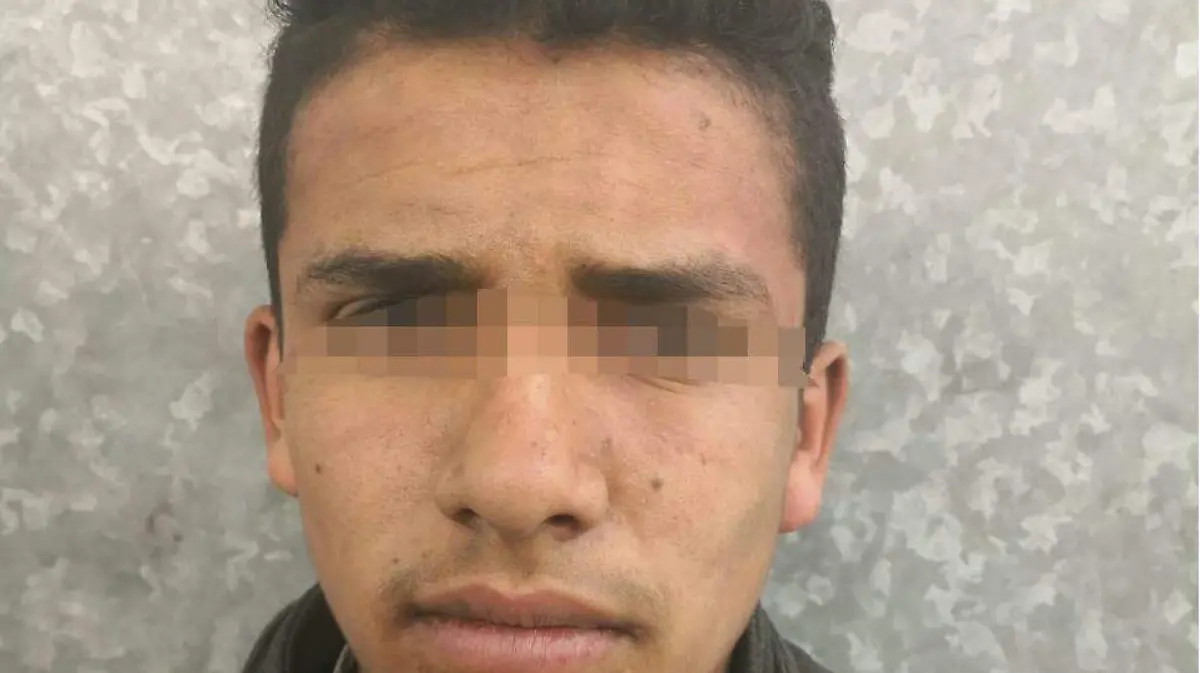 lostres hombres fueron detenidos 2 ok