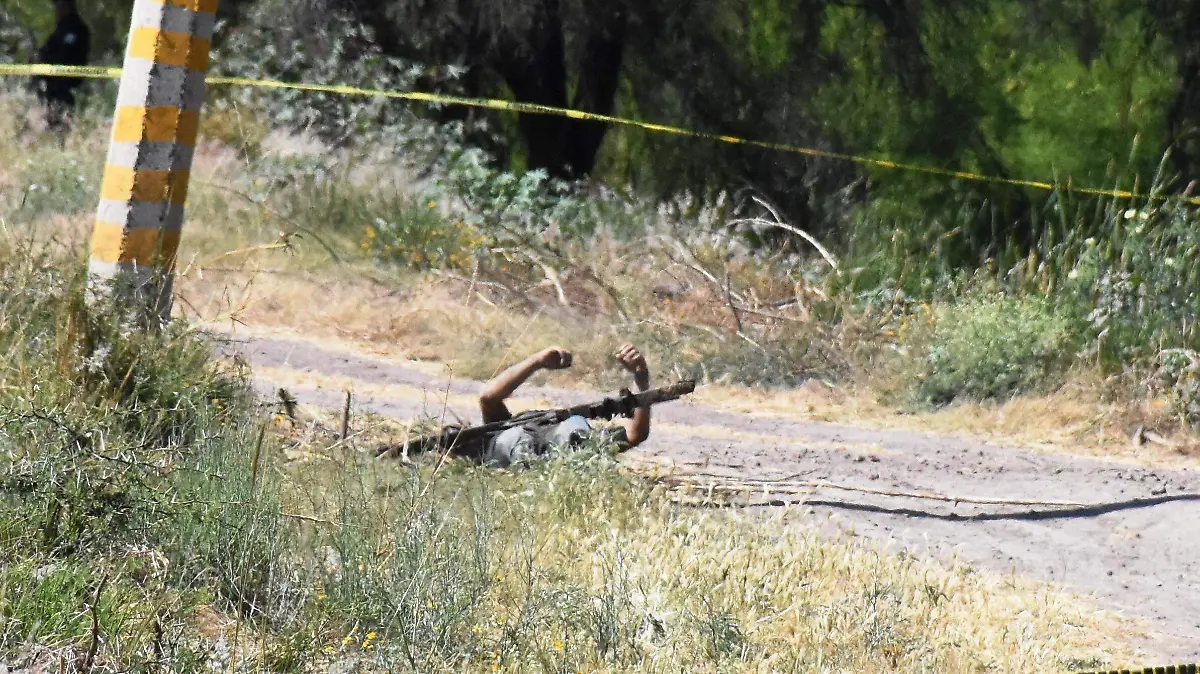 EL CADAVER ESTABA EN DESCOMPOSICION