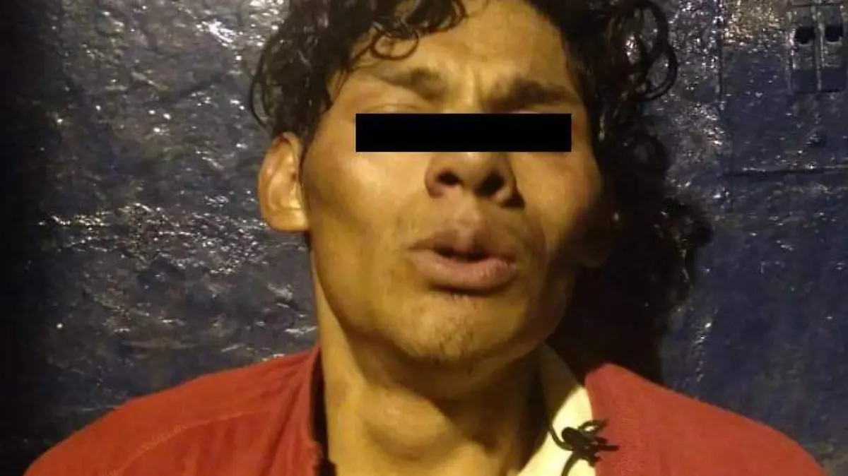 el hombre fue detenido por policia ok