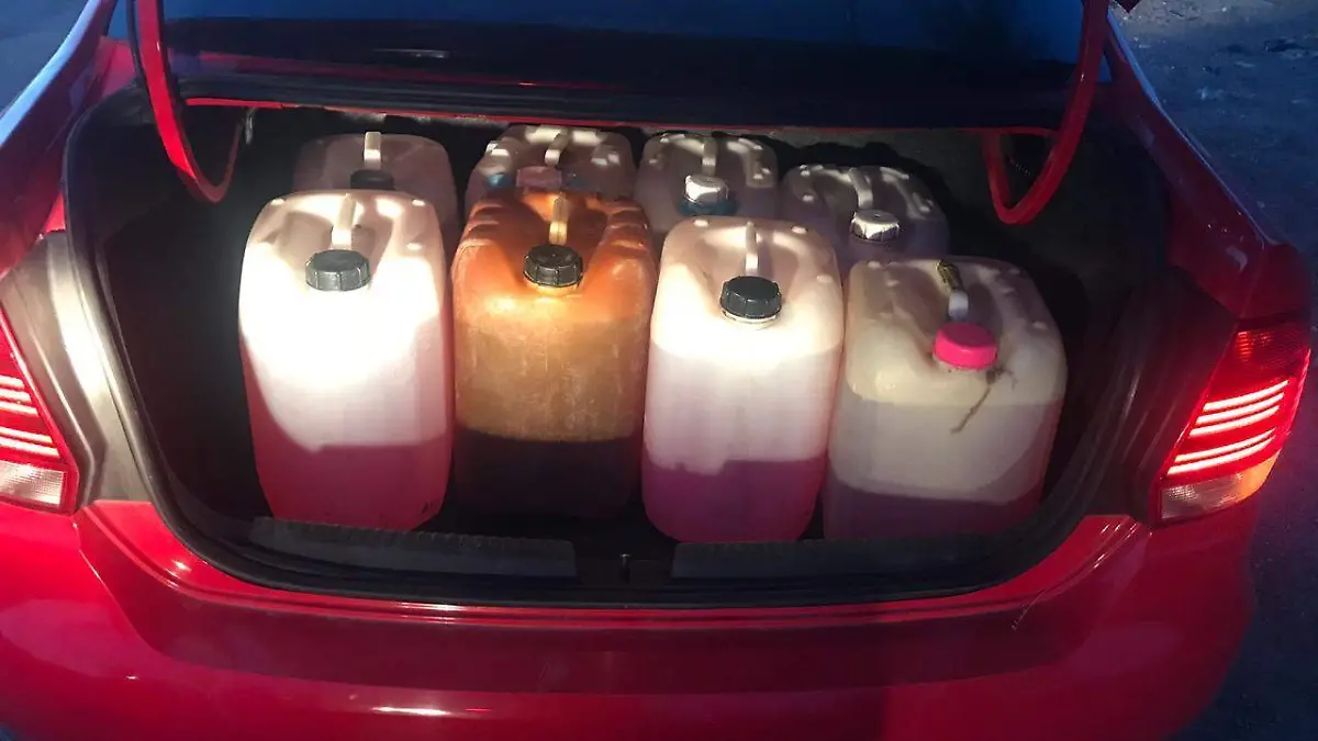 ROBO DE GASOLINA (1)