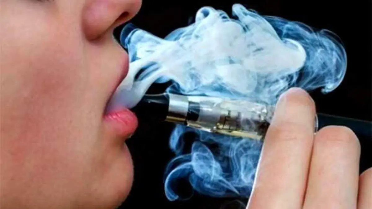 Regulan uso de cigarrillos electronicos
