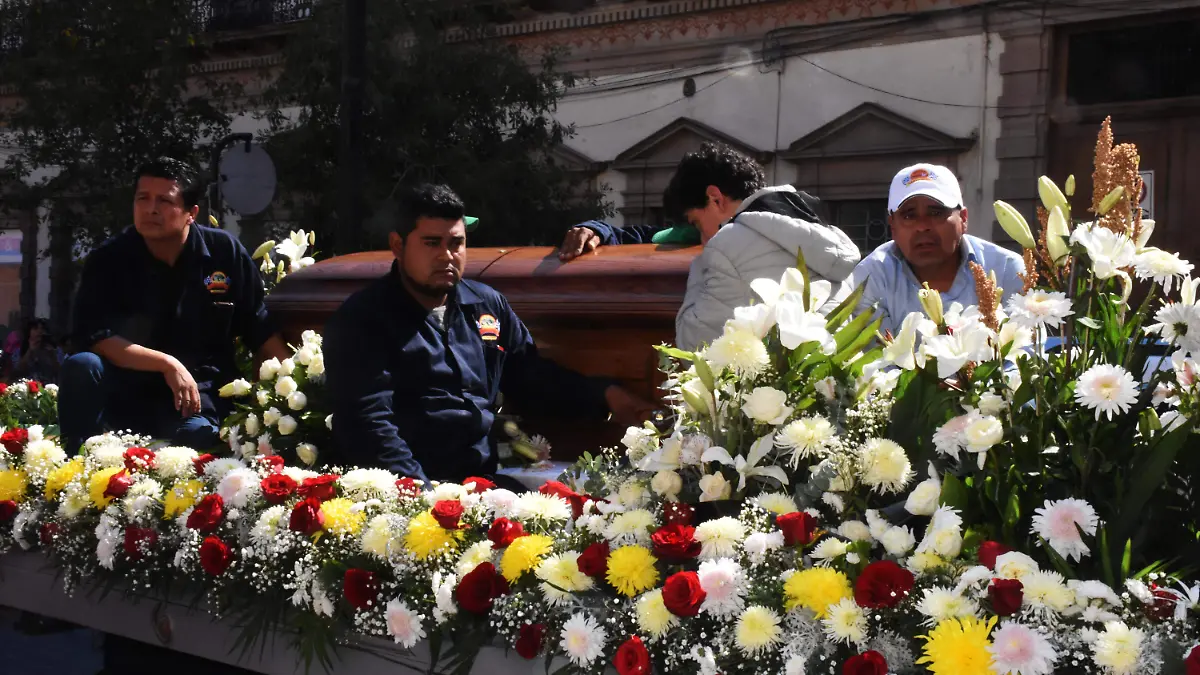 FUNERAL lalo hernandez (4)