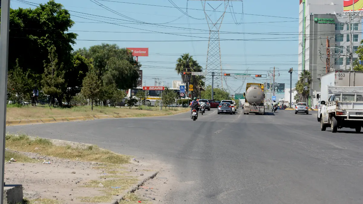 ave tec con mexico japon (3)