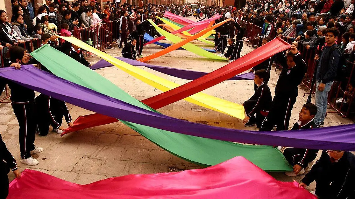 Desfile conmemorativo