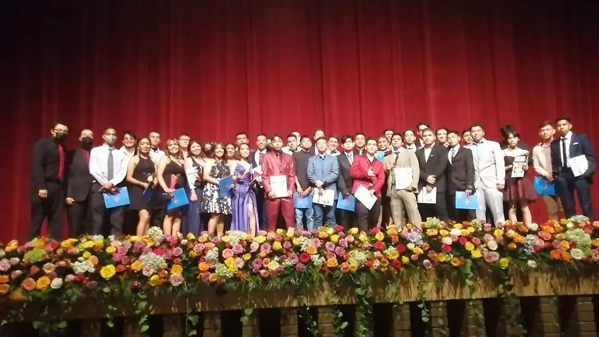 Graduacion CBTIS (1)