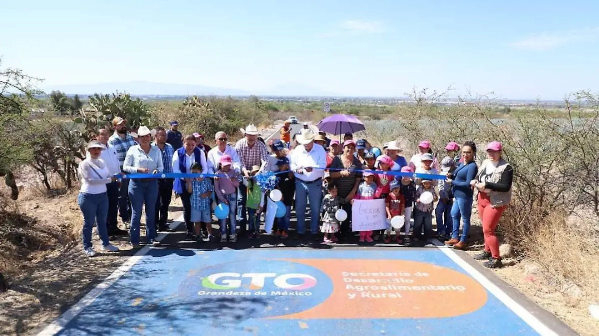 inauguracion-caminos-1