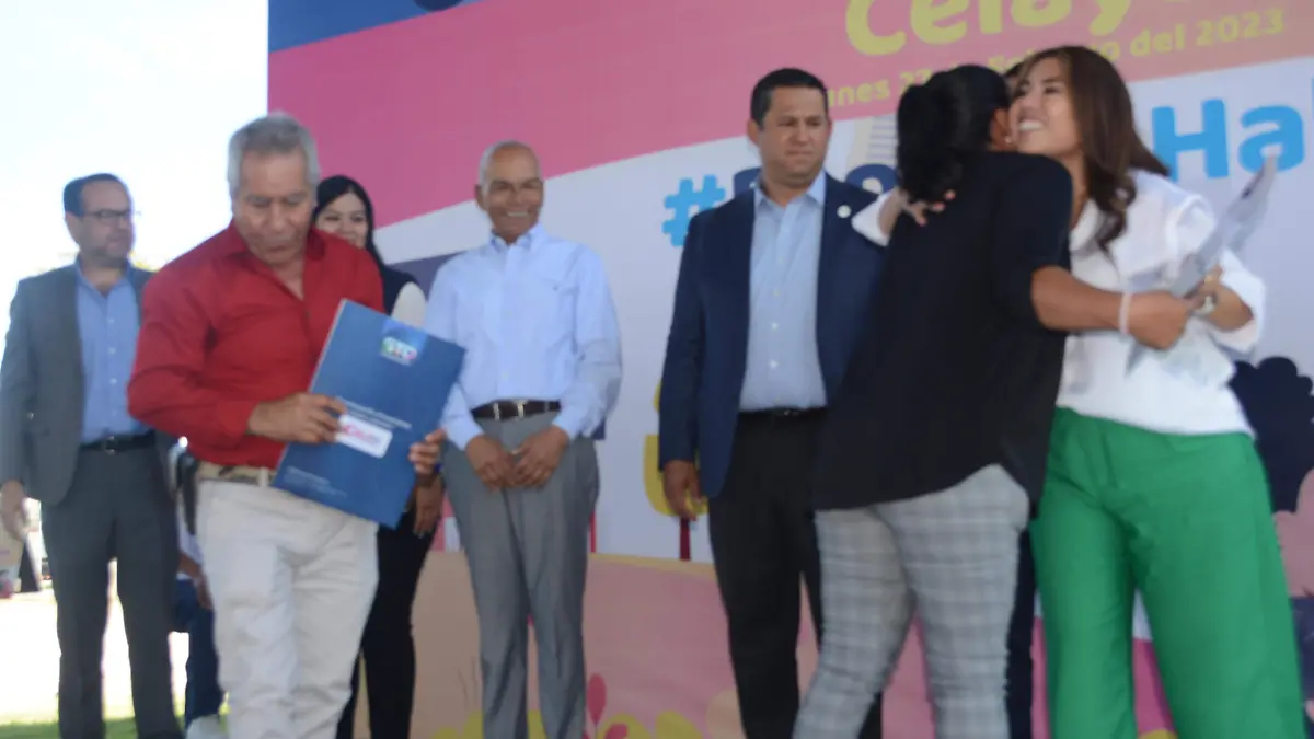 Entregaron-63-escrituras 