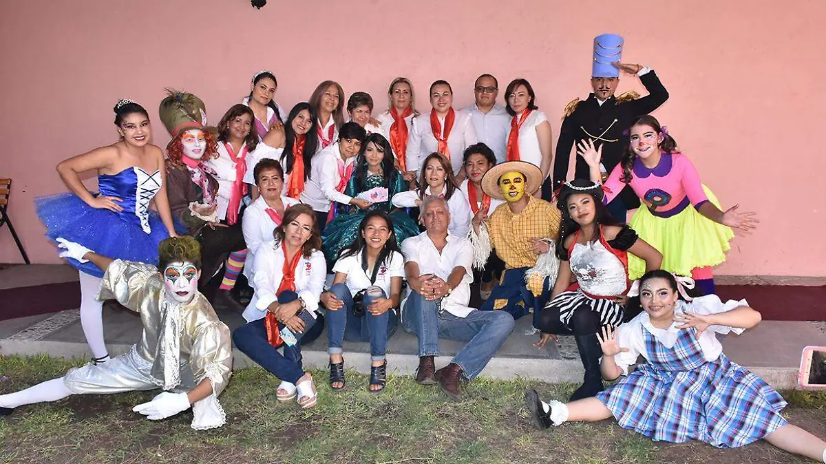 Quince Años (2)