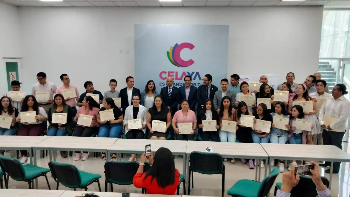 2e71e076-776c-47b2-b066-024c285ce6ef