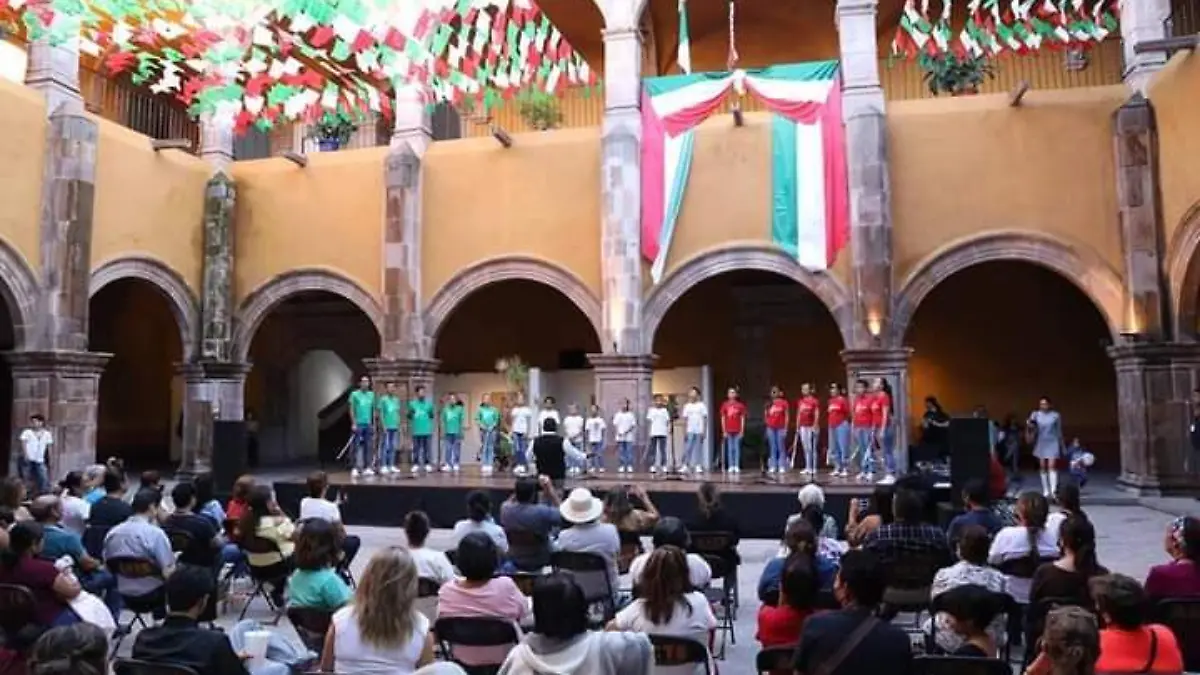 debut-coro-7
