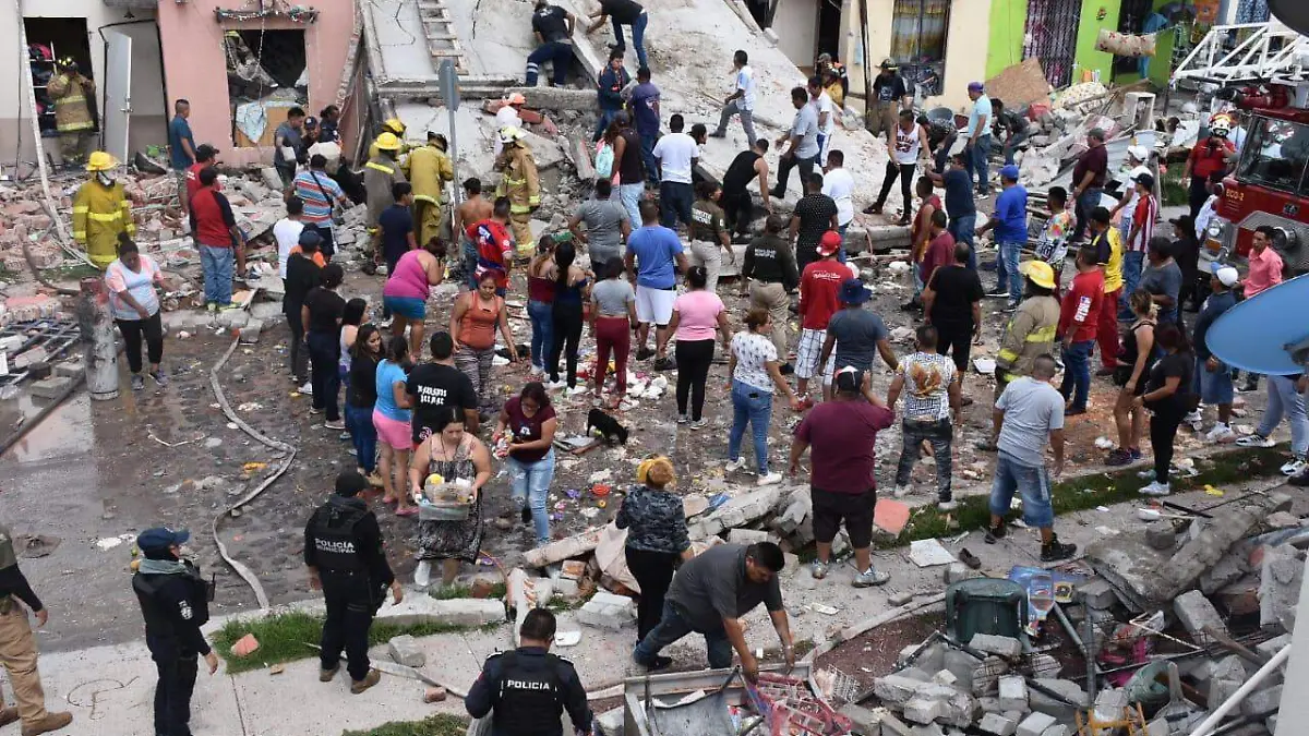 traslado-menor-herido-explosion