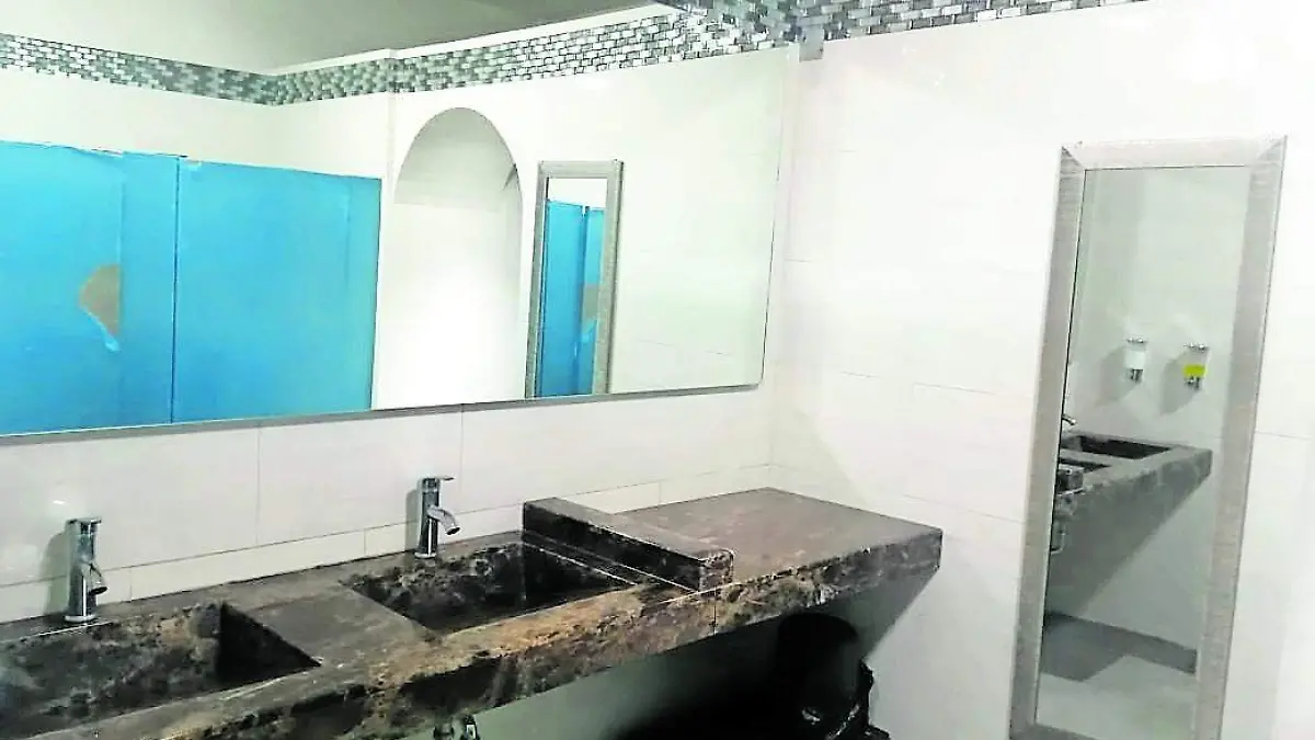 banos mercado (1)_CMYK