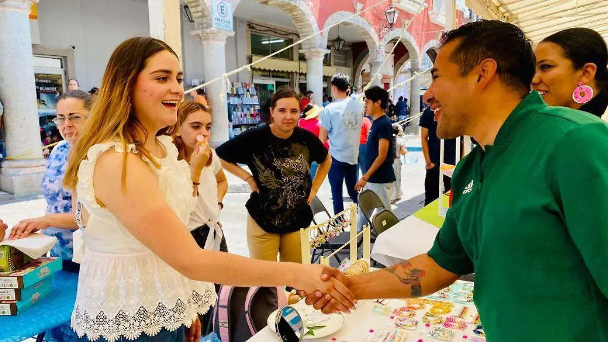 feria-emprendedores-juventino-1