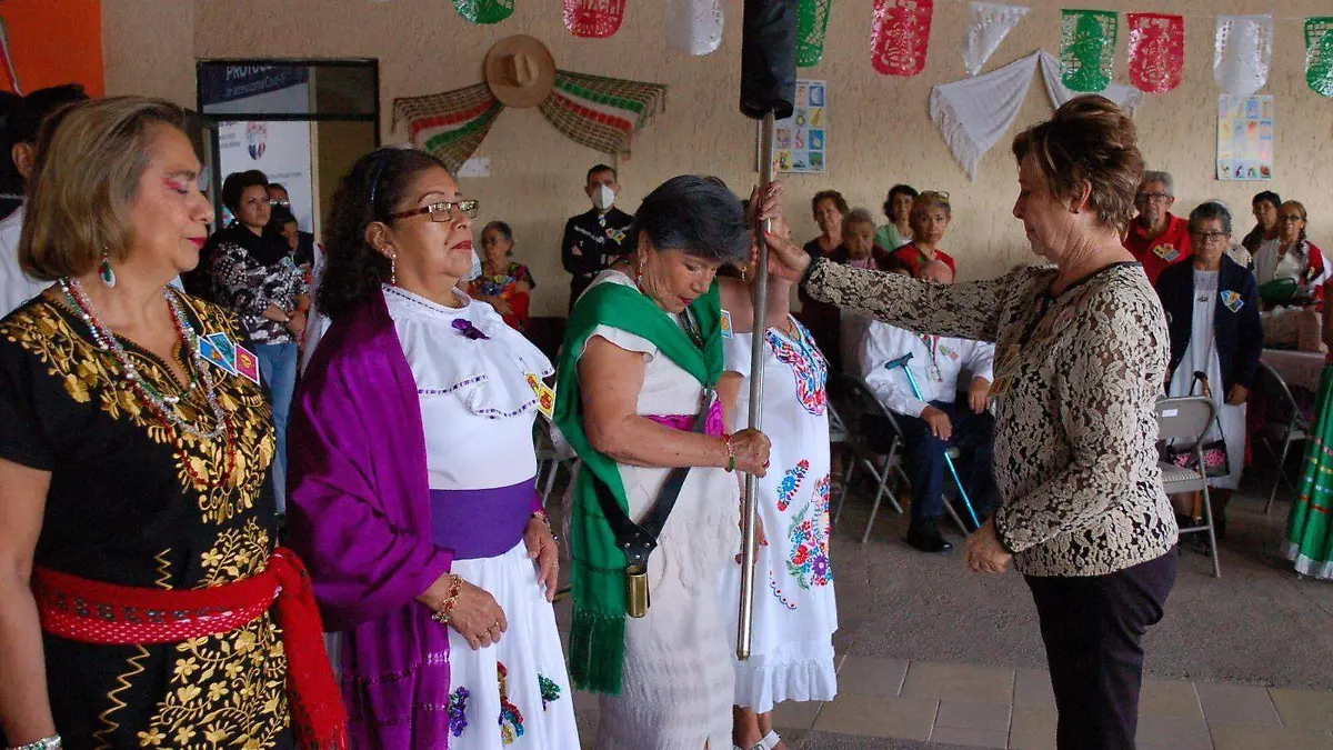 celebracion-adultos-mayores-1