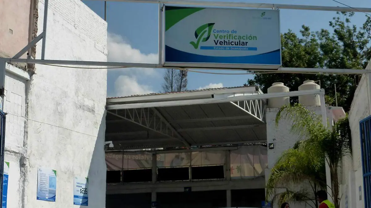 Guanajuato el costo semestral por verificar autos serÃ¡ de 263 pesos (1) ok