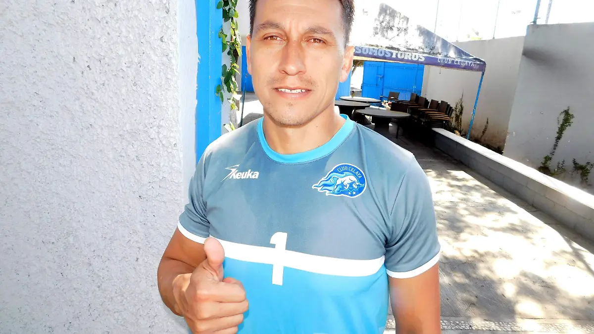 Aarón Fernández oko