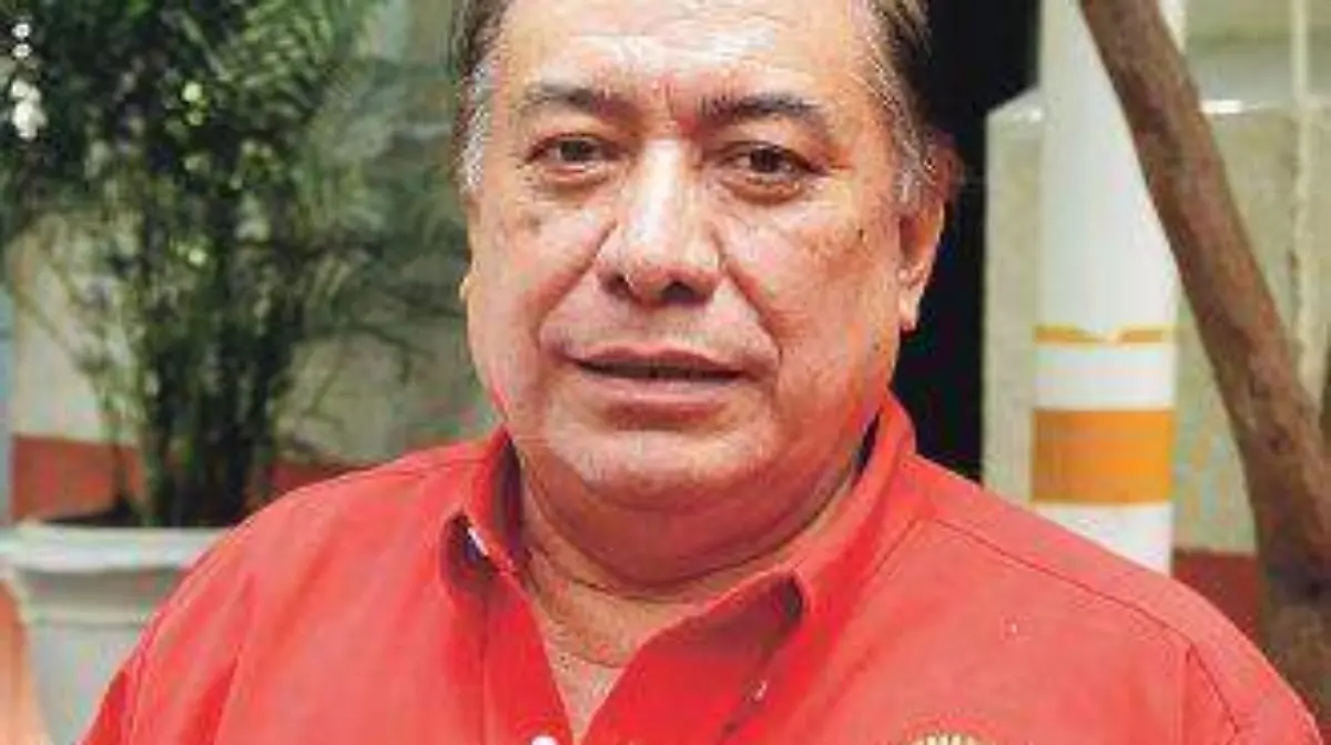 hugo-varela-flores-330x314