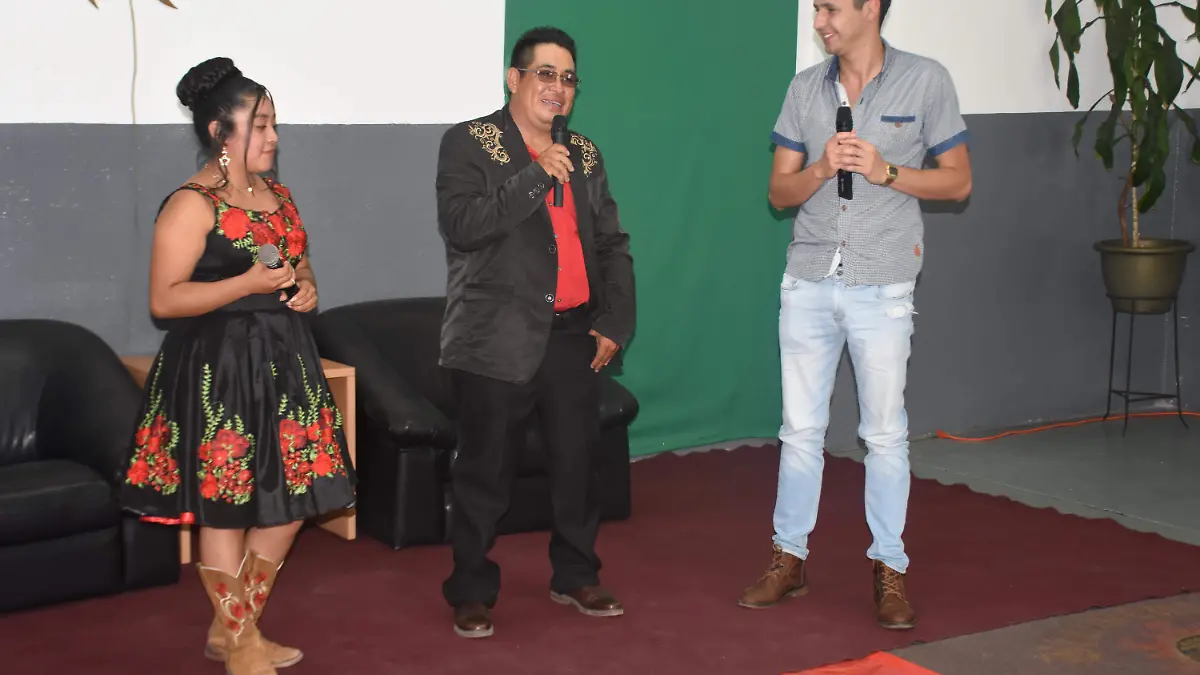 Diego-Rodríguez-conductor