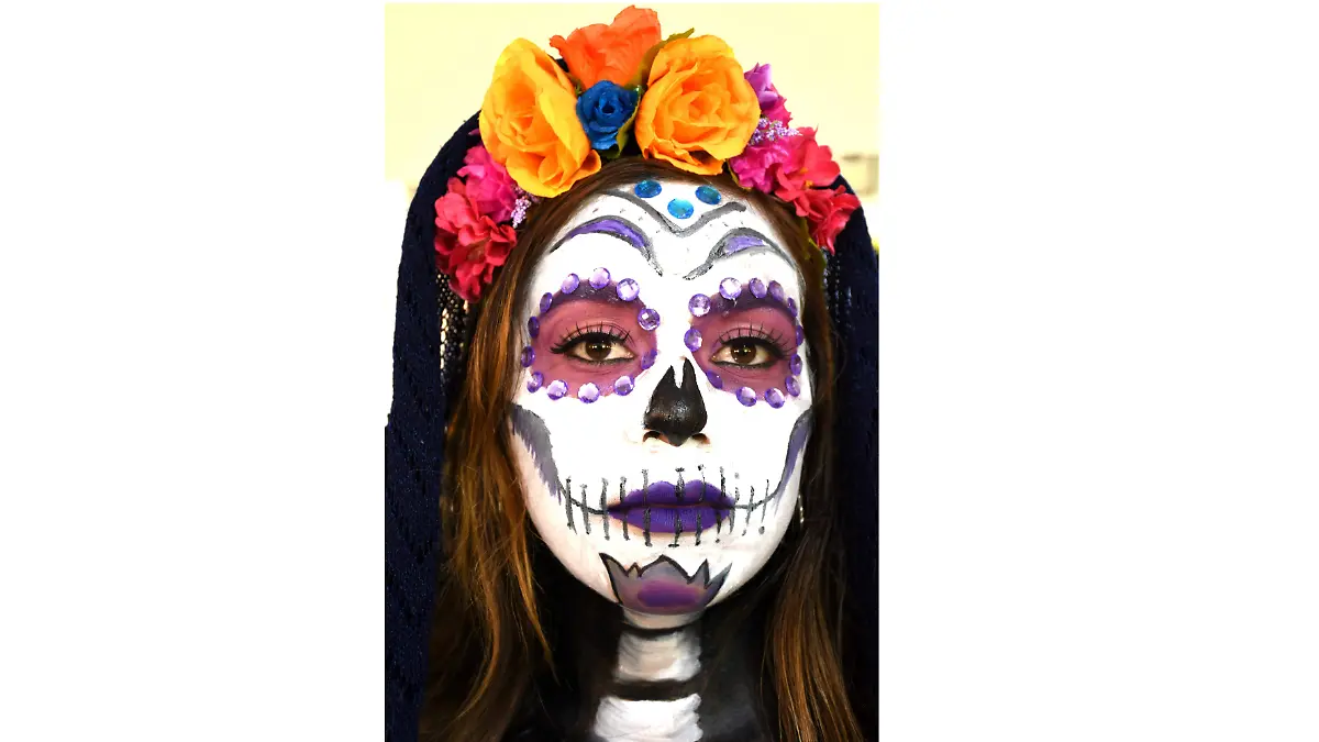 CONCURSO MAQUILLAJE (79)111