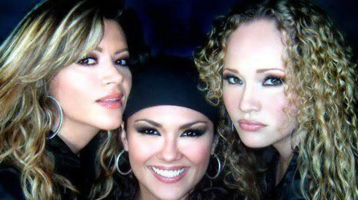 Aranza formó hace algunos años el trío musical “Las reinas” junto con las ex académicas Erika Alcocer Luna y Estrella Veloz