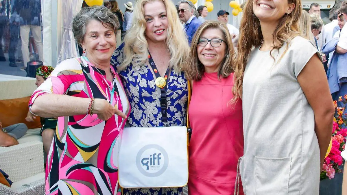Giff (2)