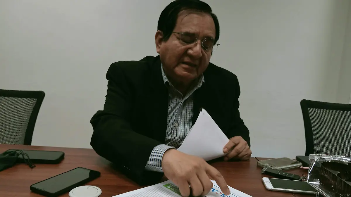 Alcalde dará becas 1